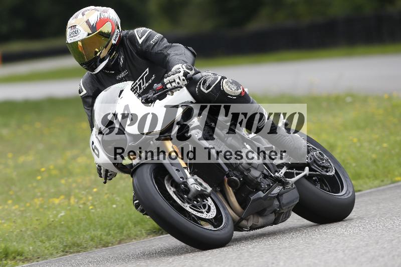/37 28.07.2025 Dunlop Ride und Test Day ADR/Einsteiger gruen/64